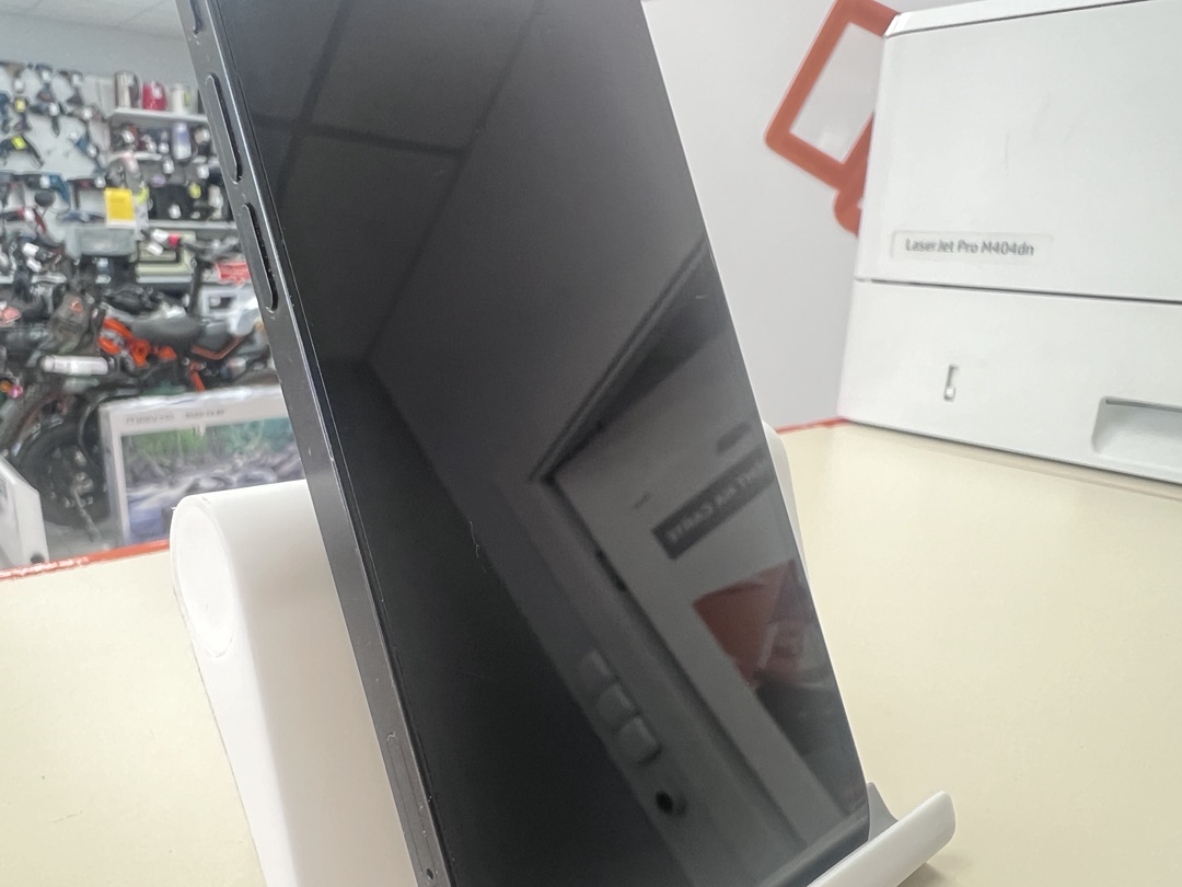 Смартфон Apple iPhone 12 64Gb
