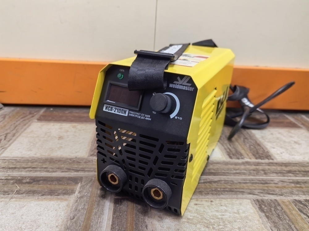 Сварочный аппарат Weldmaster ИСА-210ПН