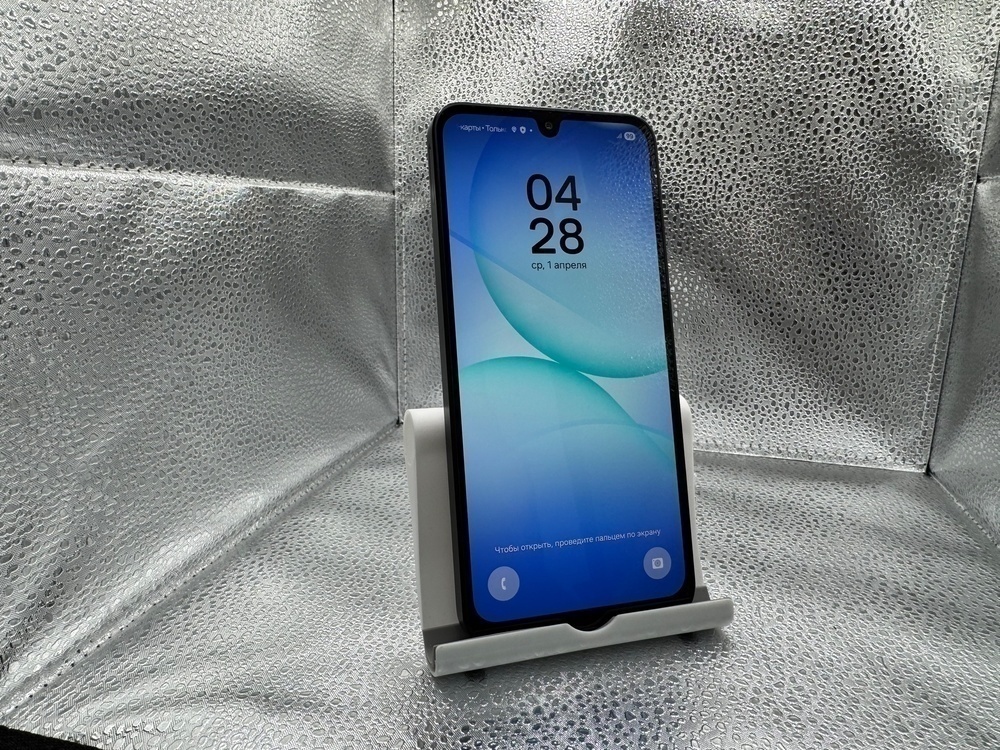 Смартфон Samsung Galaxy A17 4/128
