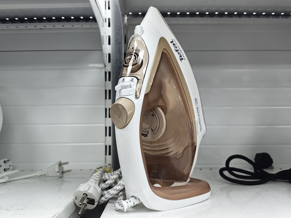 Утюг Tefal FV5780E1