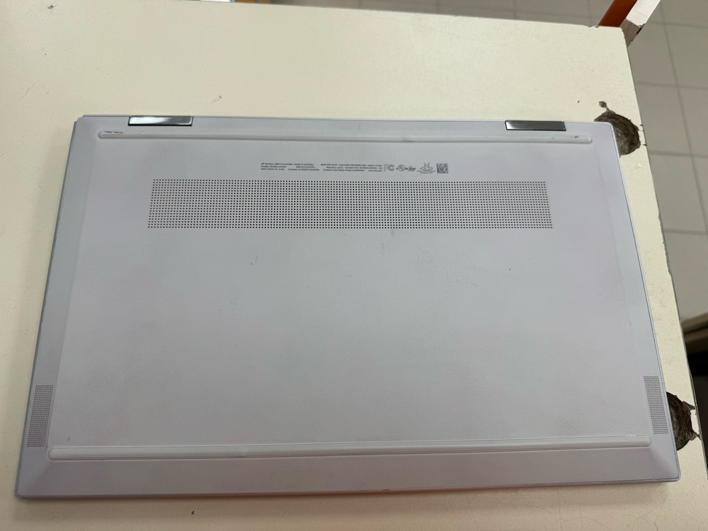 Ноутбук HP 15S-FQ2110UR; Core i5-1135G7, Intel iris XE Graphics, 8 Гб, 512 GB, Нет