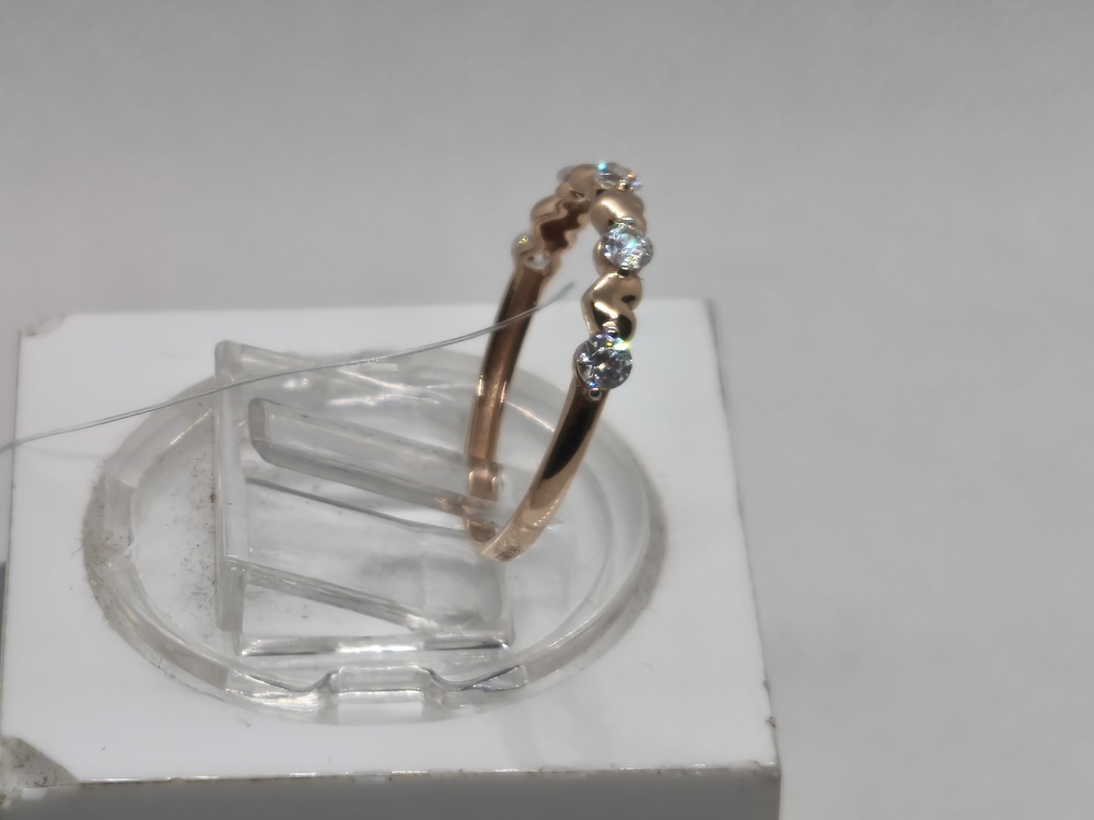 КОЛЬЦО С КАМНЯМИ (Au 585)