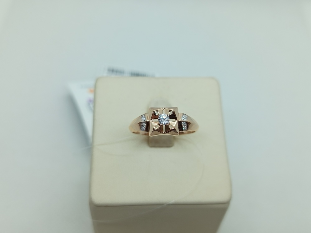 КОЛЬЦО С КАМНЯМИ (Au 585)