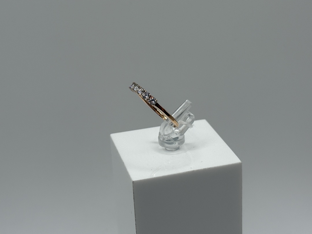 КОЛКМИ585 КОЛЬЦО С КАМНЯМИ (Au 585)