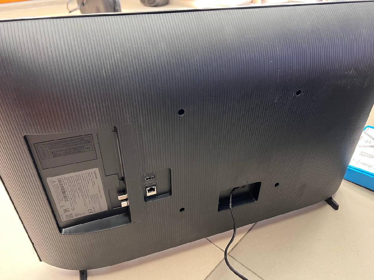 LED Телевизор Samsung UE32H5000FUX