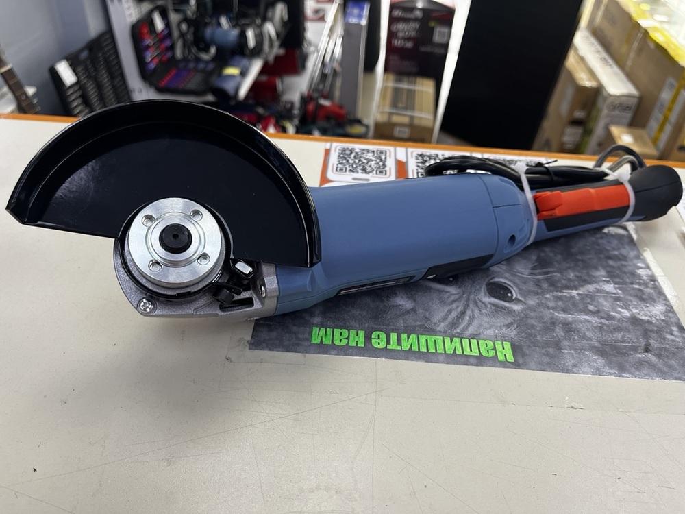 Угловая шлифмашина Электроприбор УШМ-125/1000Е