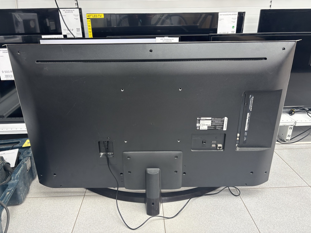 LED Телевизор LG 43UQ81009LC