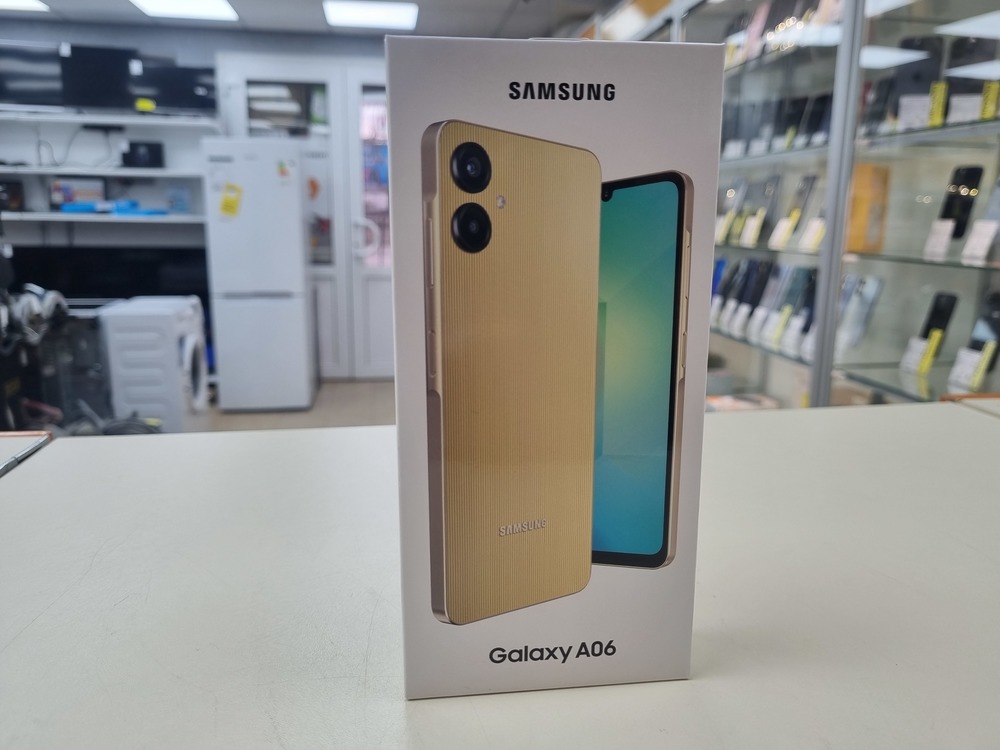 Смартфон Samsung Galaxy A06 4/64