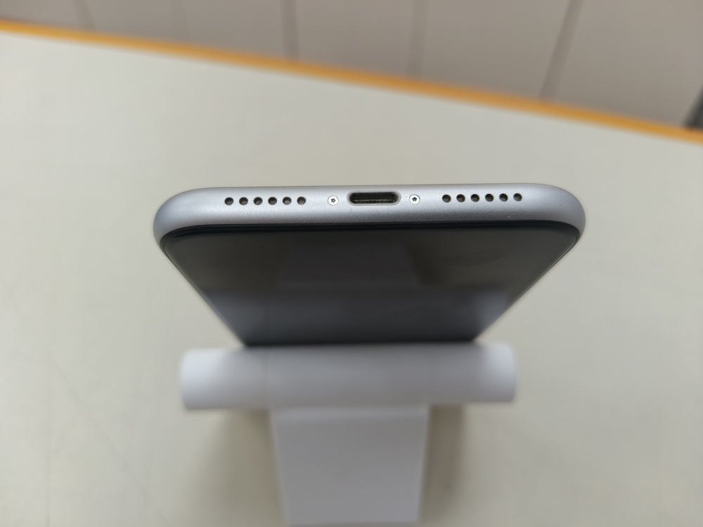 Смартфон Apple iPhone Xr 64Gb