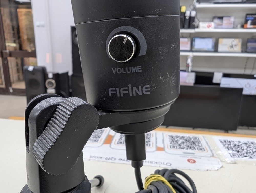 Микрофон Fifine K680