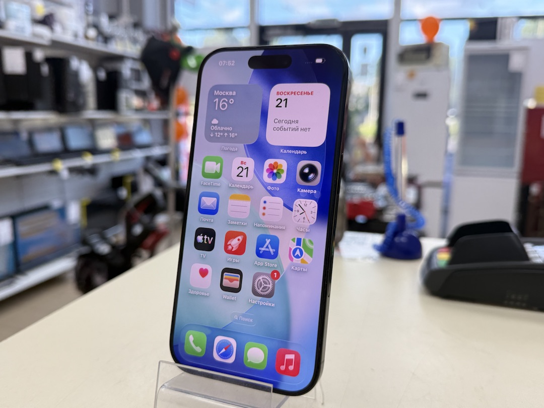Смартфон Apple Iphone 16 Pro 128Gb
