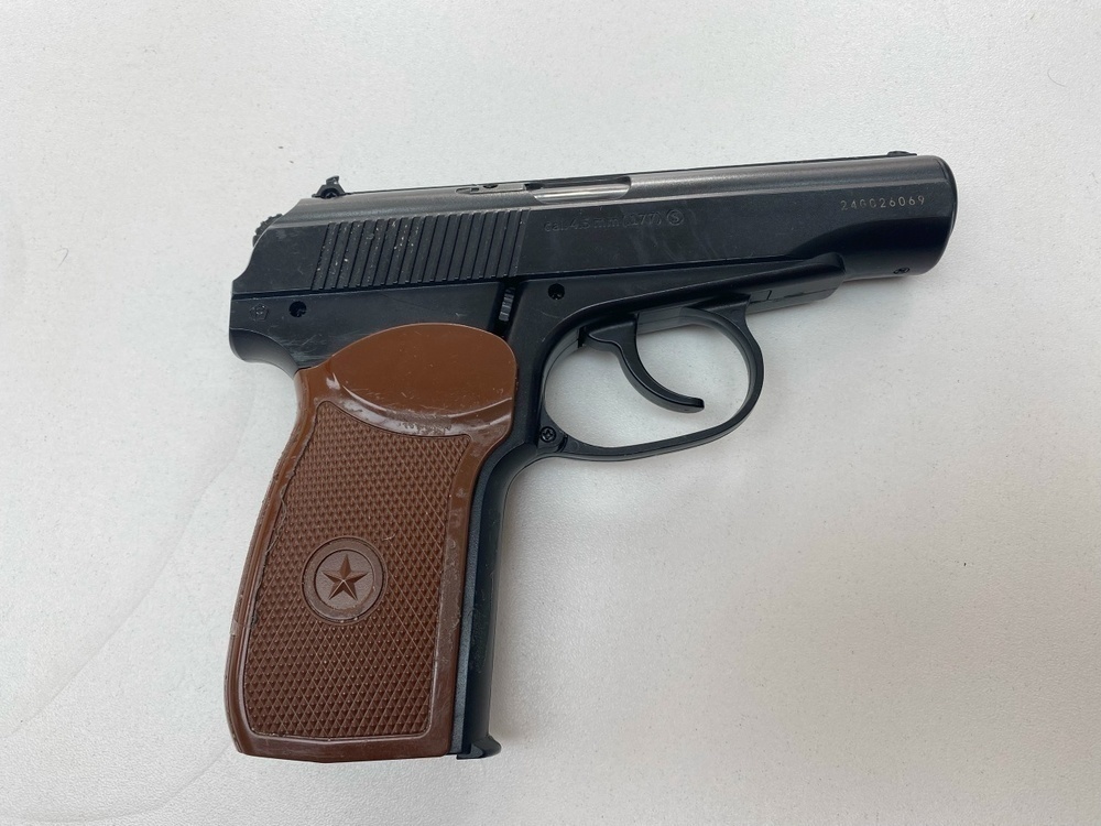 Пистолет пневматический ПМ X