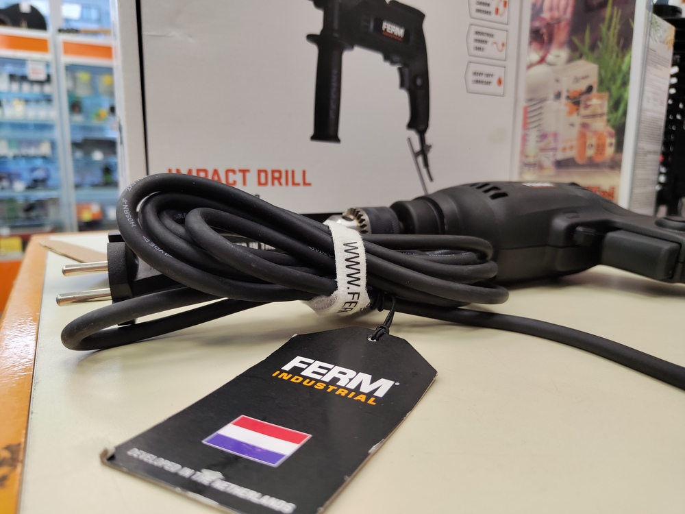 Дрель-безударная Ferm PDM1047P