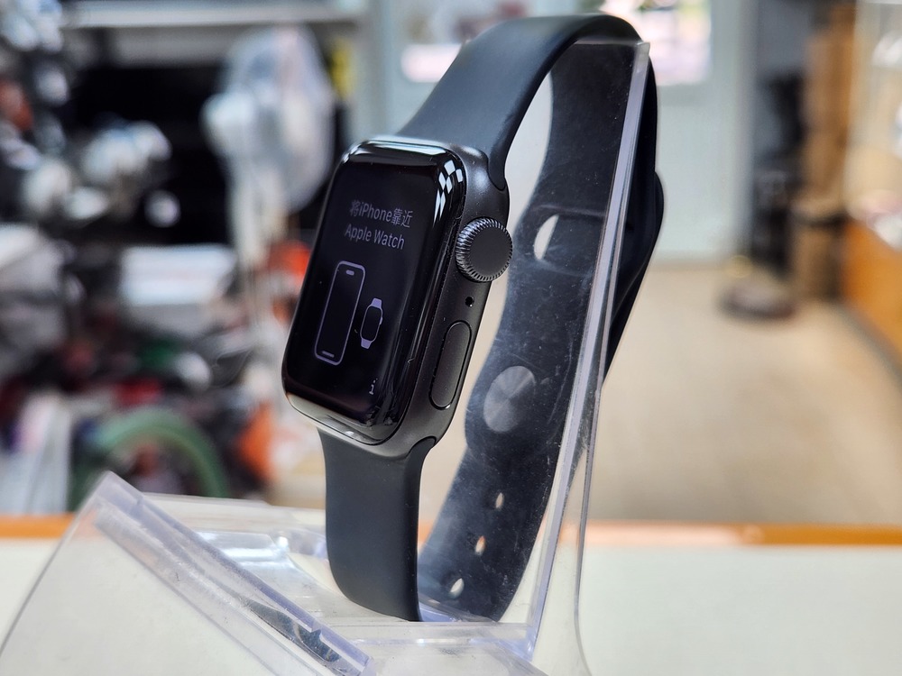 Смарт-часы Apple Watch SE 2022 40mm