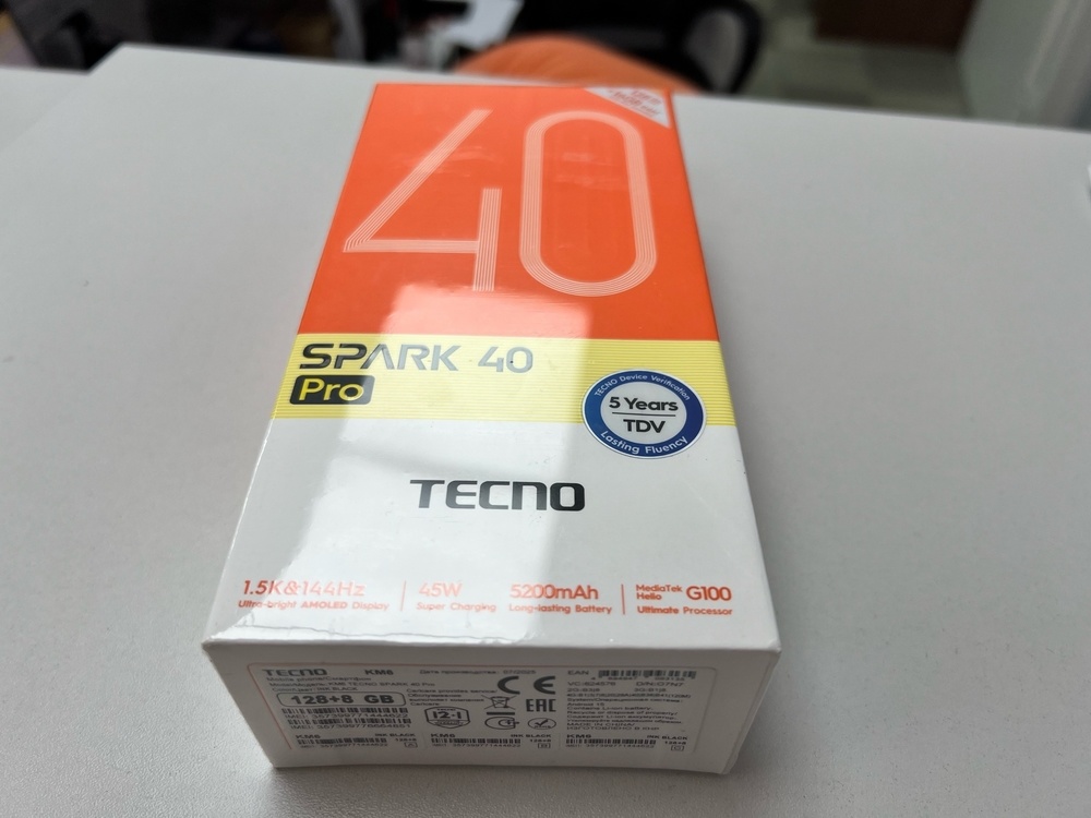 Смартфон Tecno SPARK 40 PRO 8/128