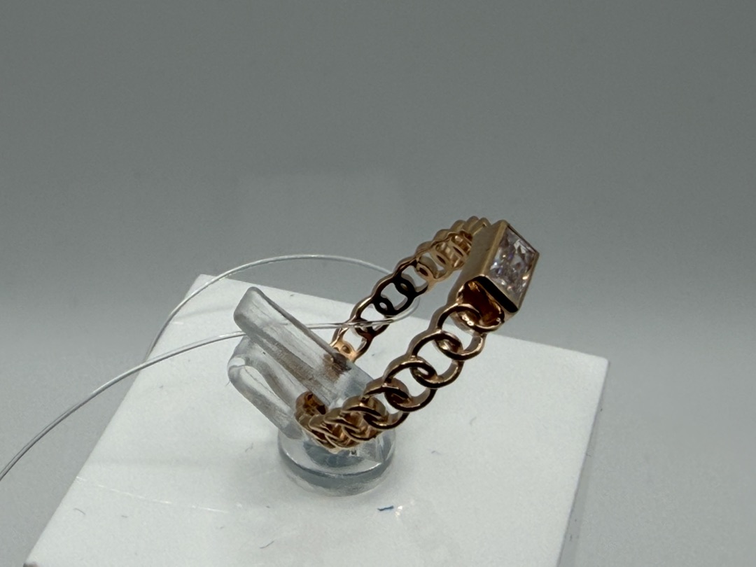 КОЛЬЦО С КАМНЕМ (Au 585)