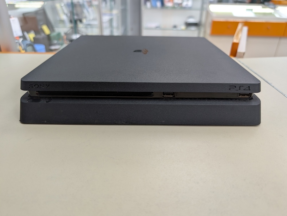 Игровая приставка PlayStation 4 Slim 1Tb