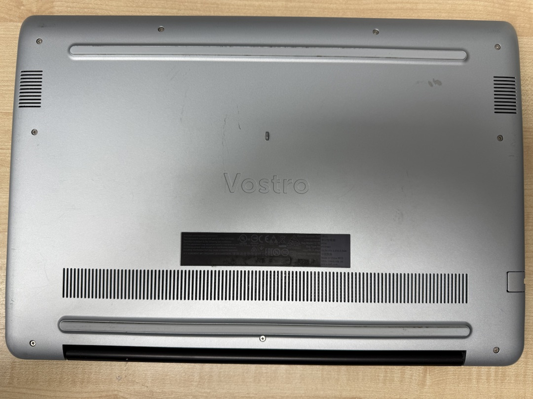 Ноутбук DELL Dell P77F001; Core i3-8145U, Intel UHD Graphics 620, 4 Гб, 128 Гб, Нет