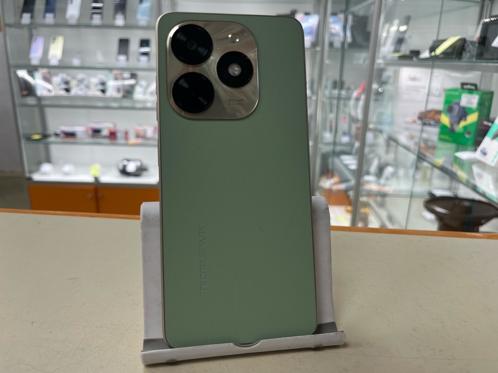 Смартфон Tecno Spark 20C 8/128
