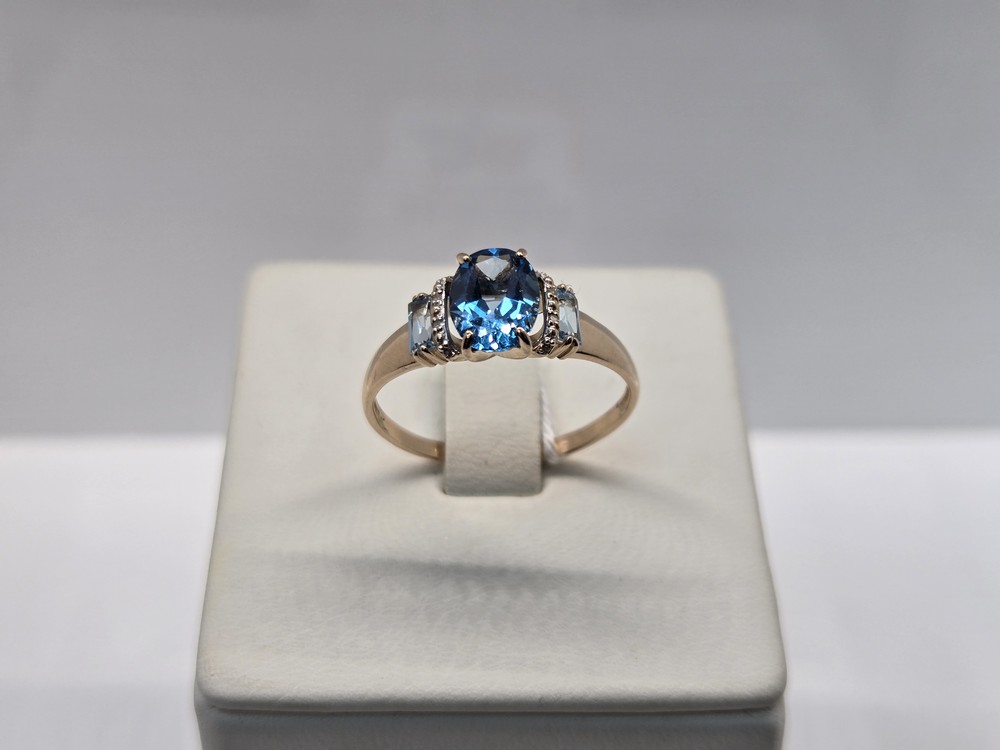 КОЛКМИ585 КОЛЬЦО С КАМНЯМИ (Au 585)