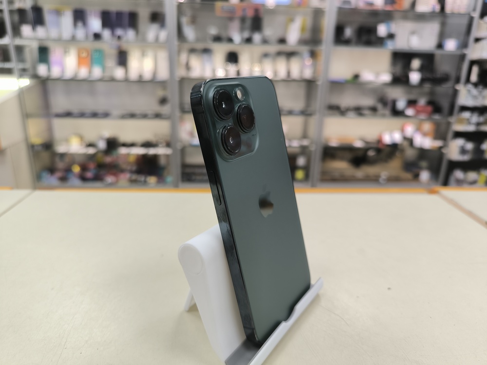 Смартфон Apple iPhone 13 Pro 256Gb