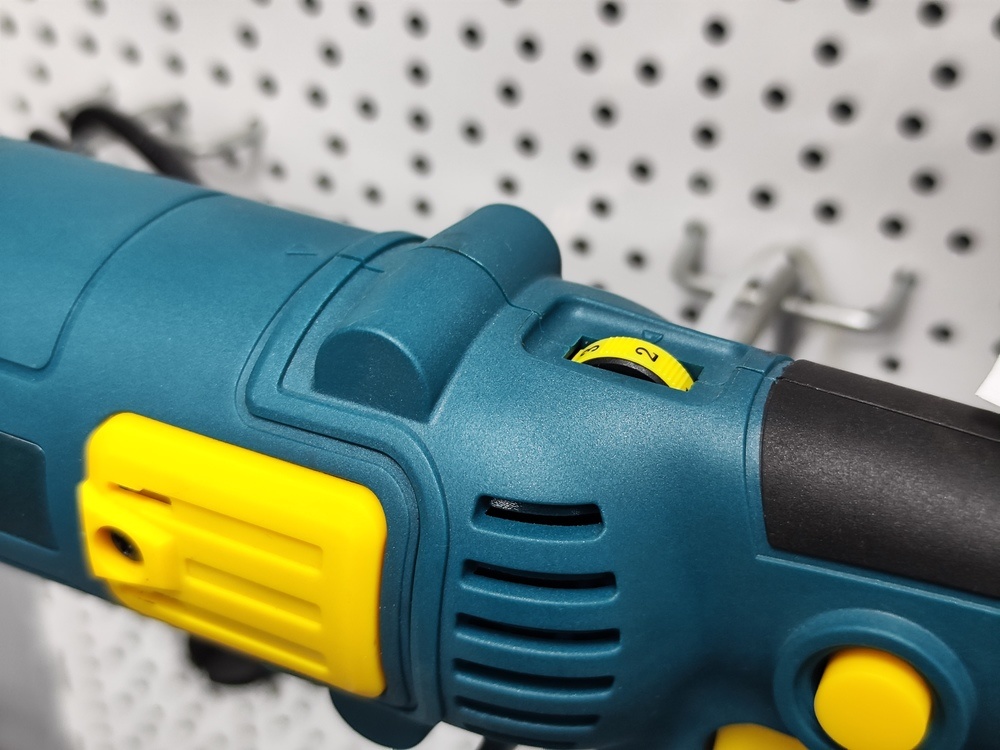 Угловая шлифмашина FIT AG-150/1400