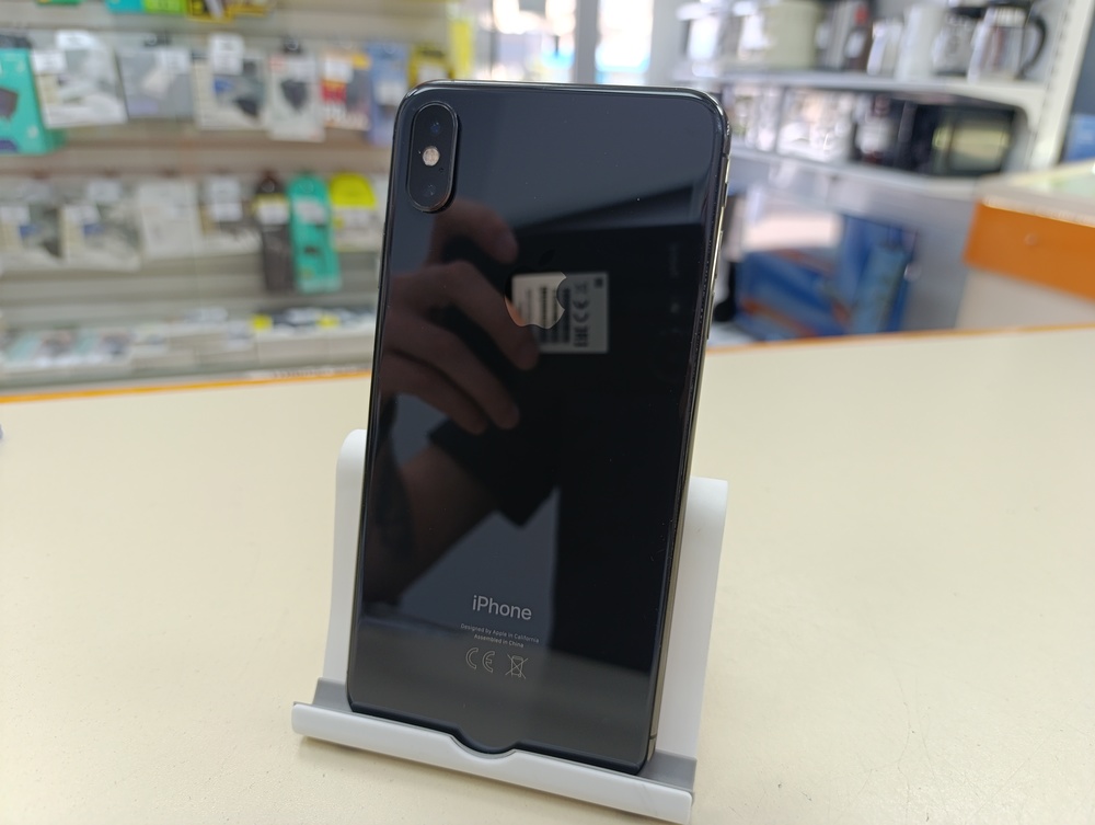 Смартфон Apple iPhone Xs 64Gb