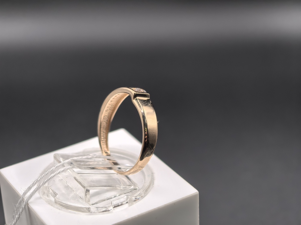 КОЛКМИ585 КОЛЬЦО С КАМНЯМИ (Au 585)