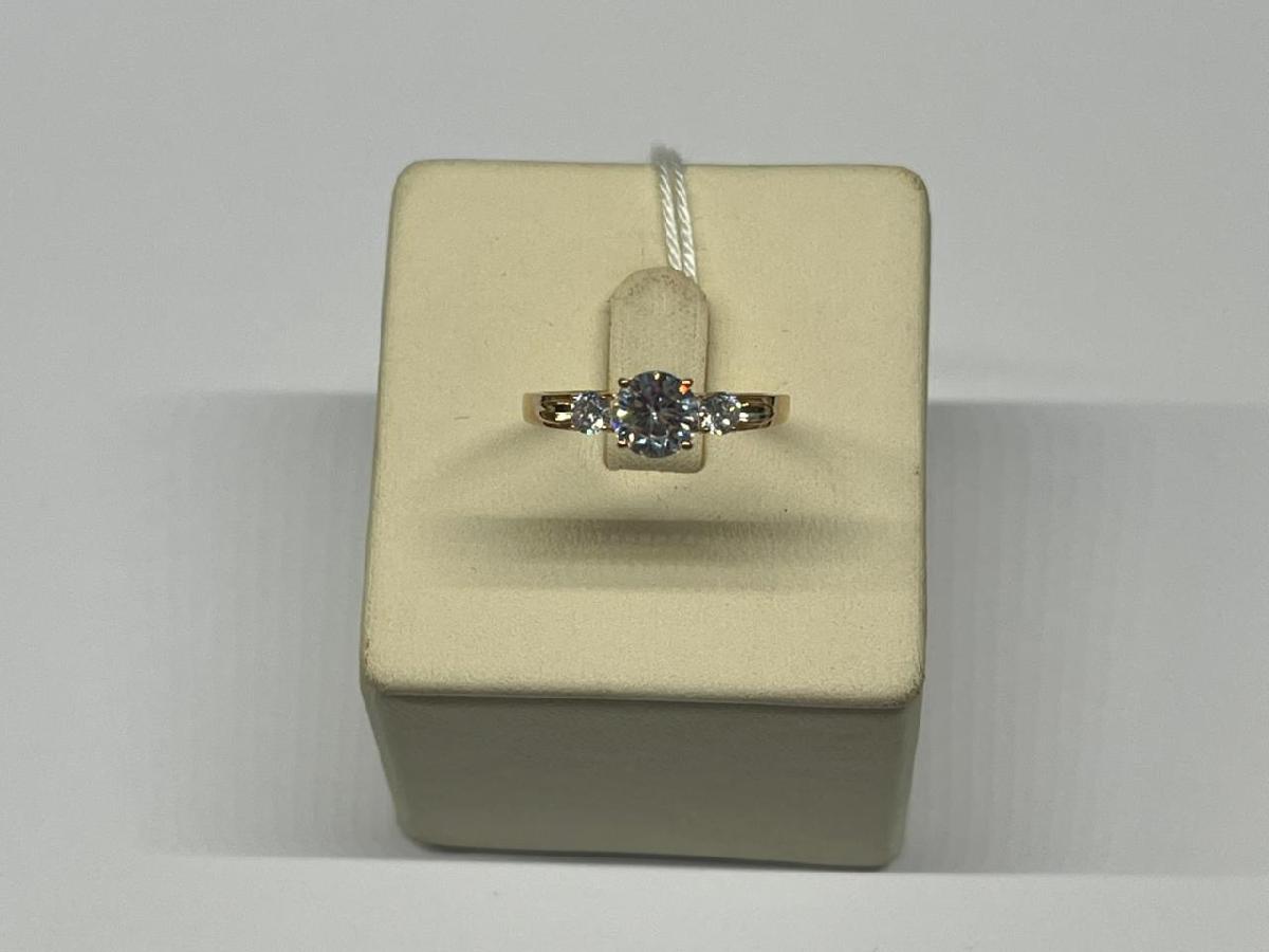 КОЛЬЦО С КАМНЯМИ (Au 585)