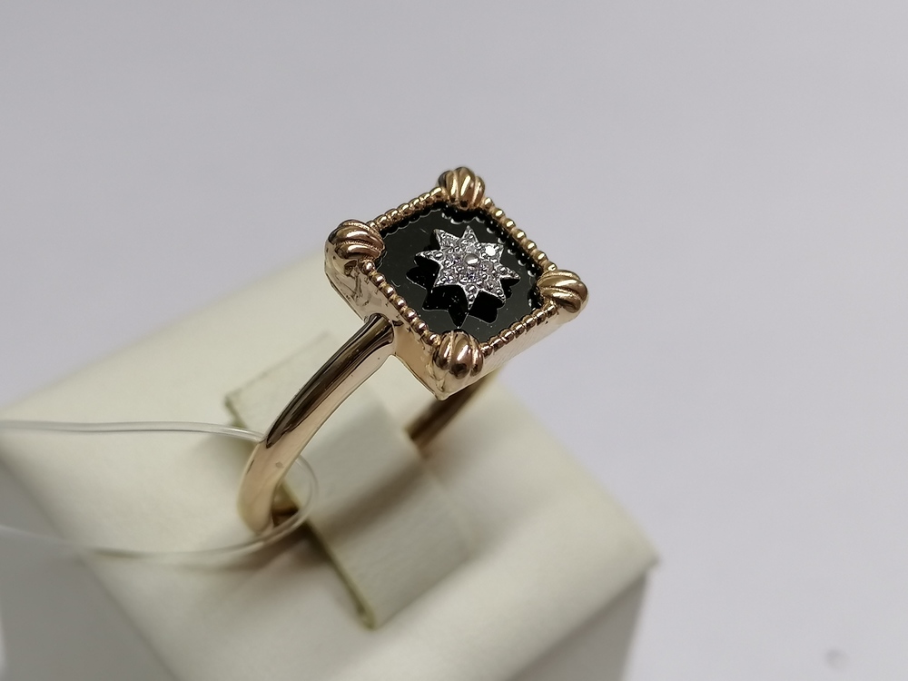 КОЛЬЦО С КАМНЯМИ (Au 585)