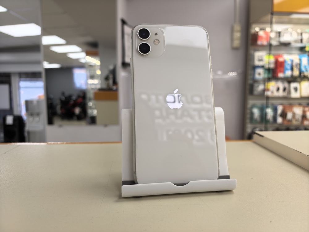 Смартфон Apple iPhone 11 128Gb