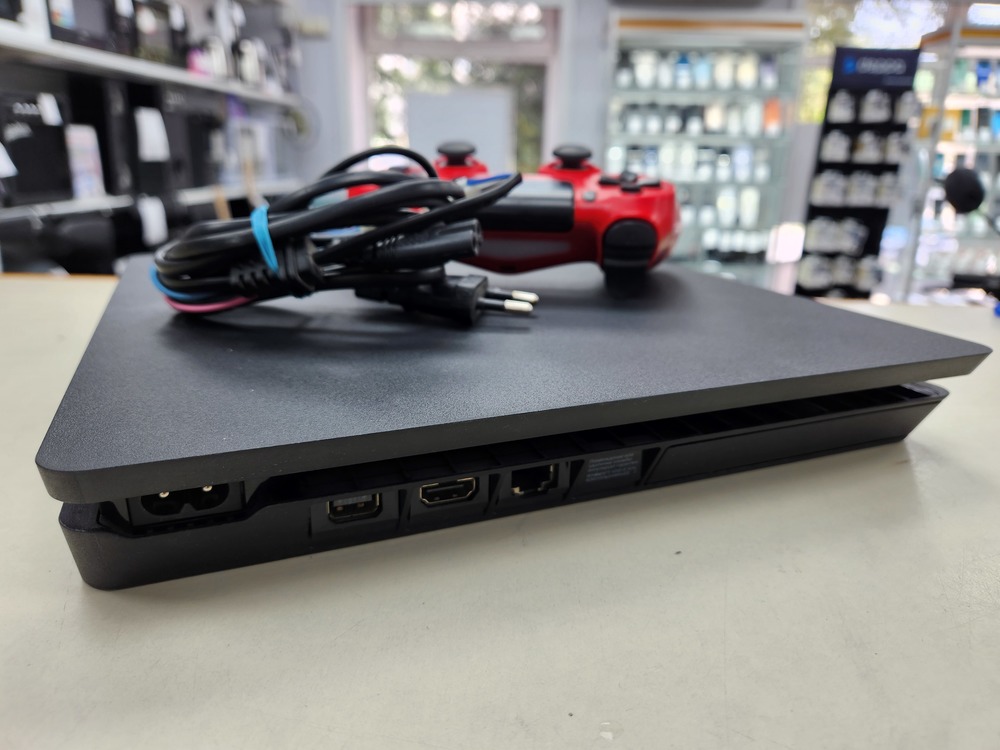 Игровая приставка PlayStation 4 Slim 500GB