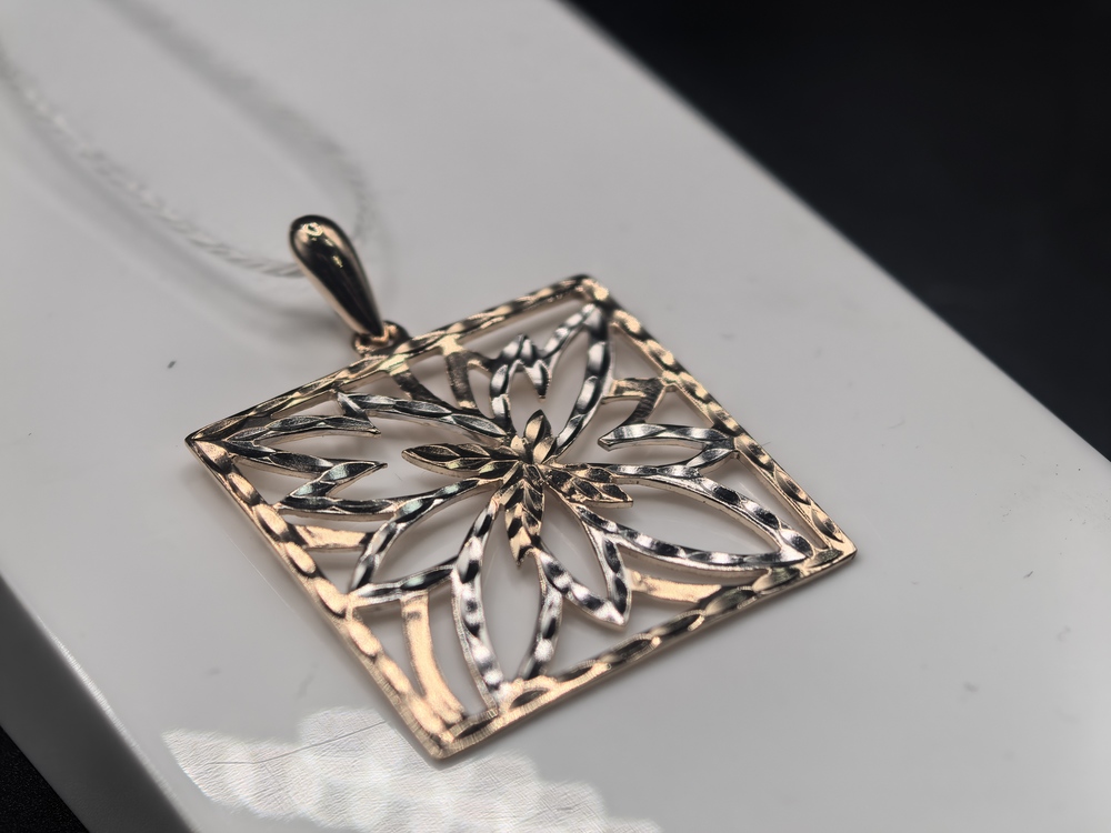 ПОДВЕСКА БЕЗ КАМНЯ Au 585