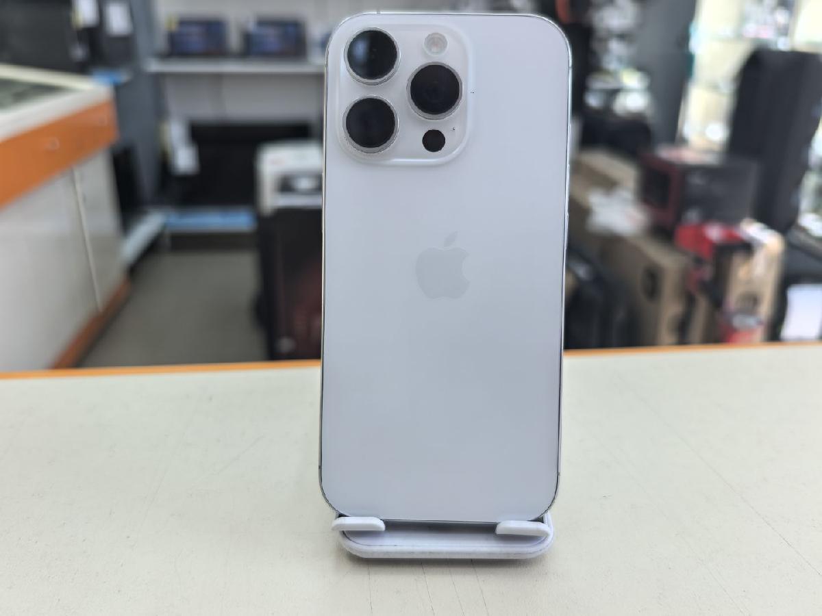 Смартфон Apple Iphone 16 Pro 128Gb