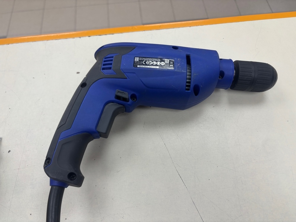 Дрель-ударная Lux-Tools SBM-750-A Set