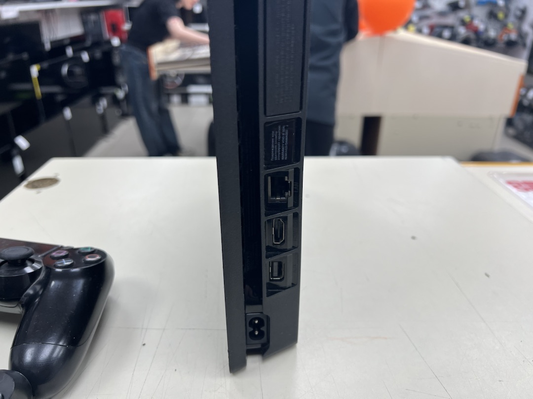 Игровая приставка PlayStation 4 Slim 1Tb