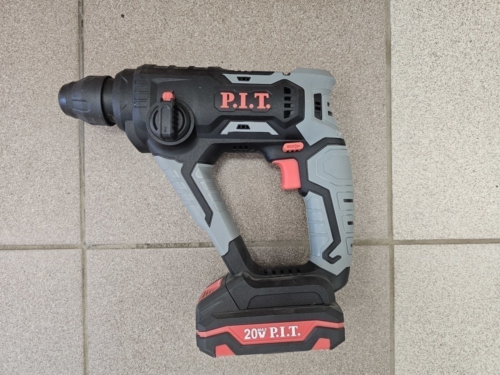 Перфоратор P.I.T. PBH20H-18A/1