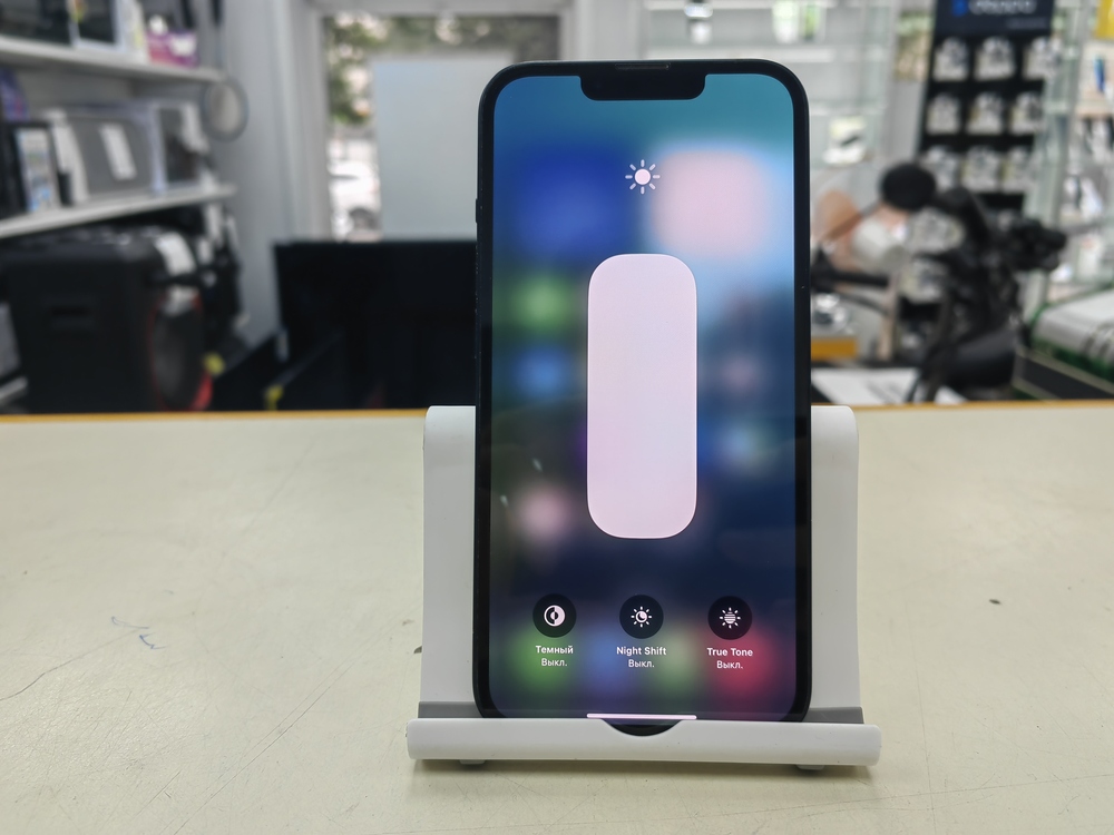 Смартфон Apple iPhone 13 128Gb