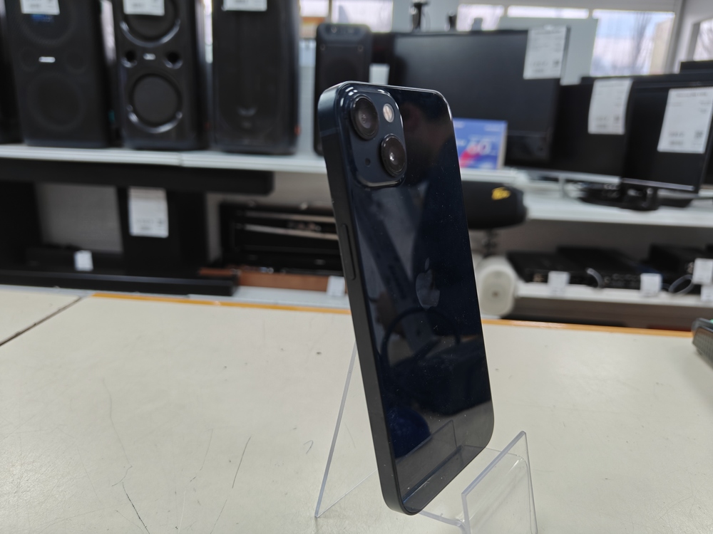 Смартфон Apple iPhone 13 128Gb