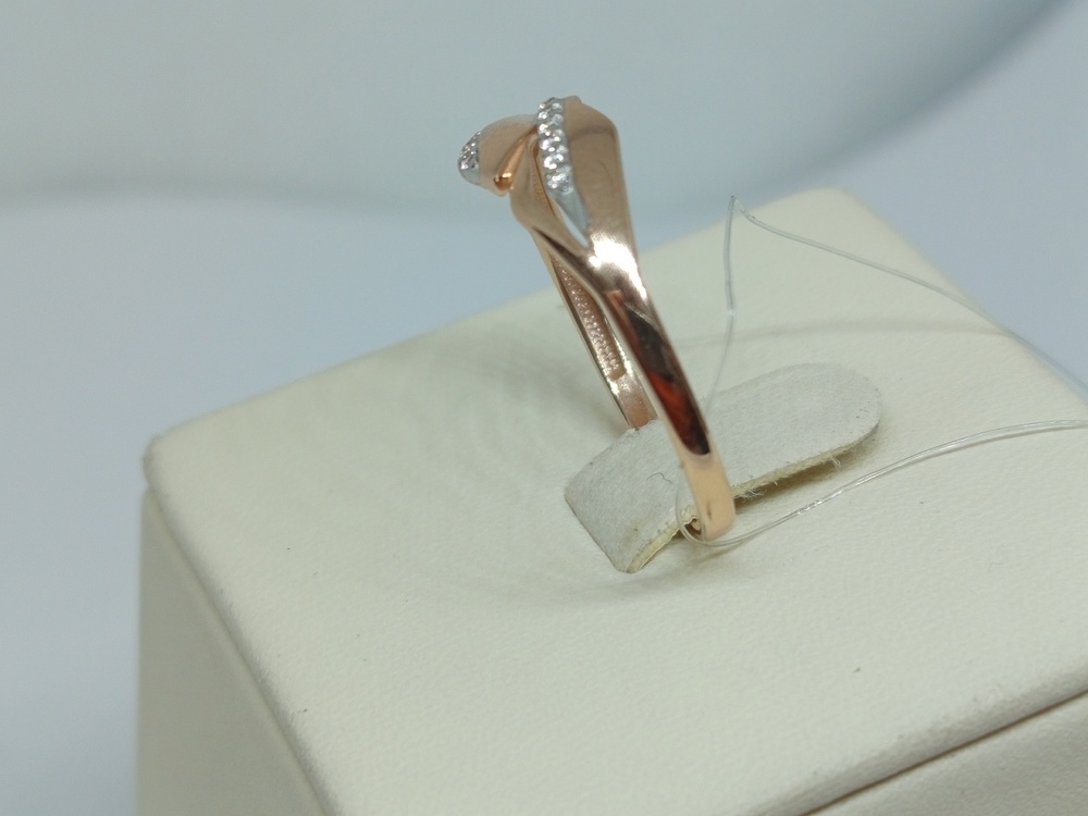 КОЛЬЦО С КАМНЯМИ (Au 585)