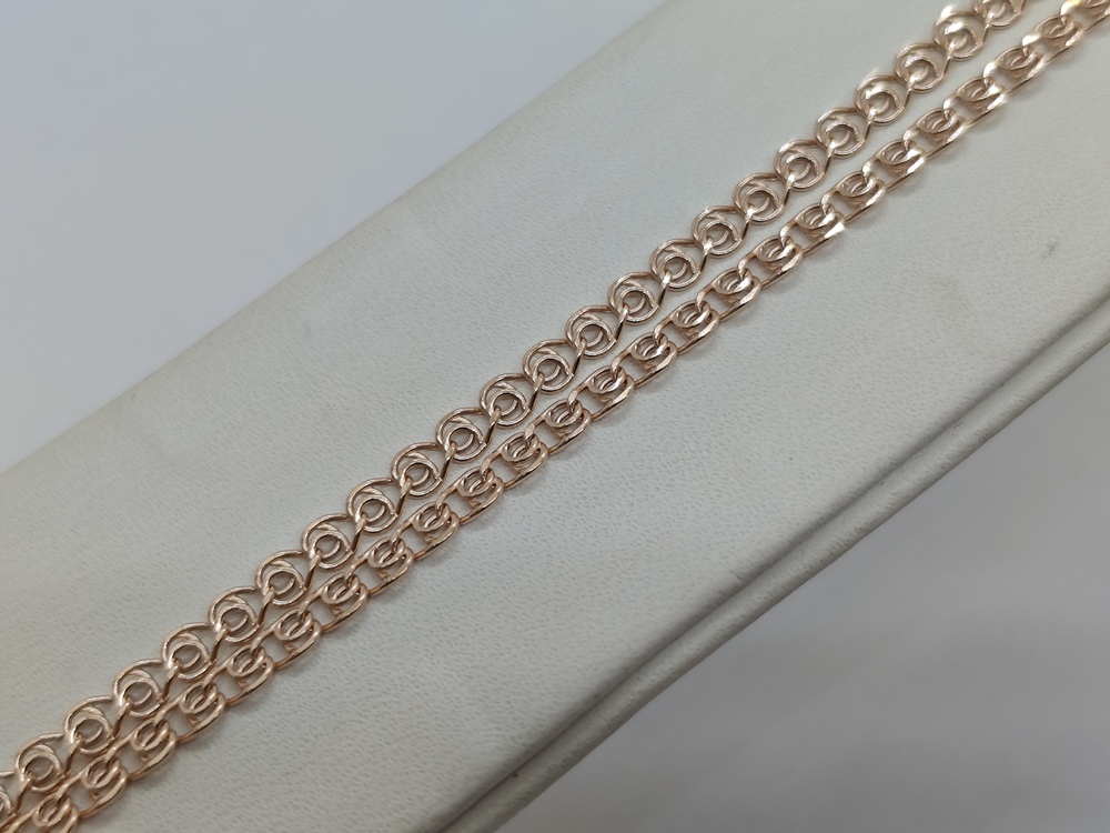 ЦЕПЬ ПУСТОТЕЛАЯ Лав (Au 585)