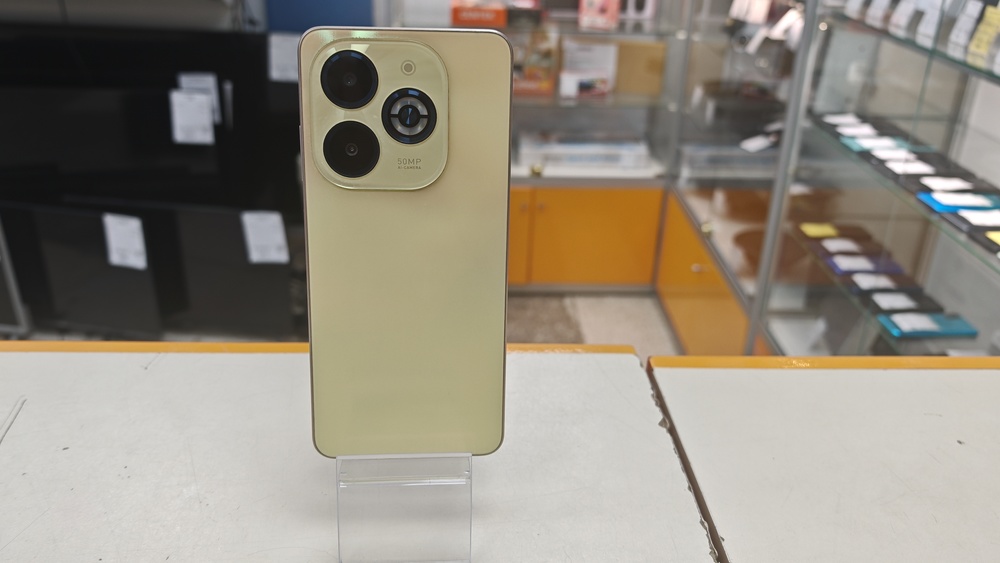Смартфон Infinix Smart 8 plus 4/128