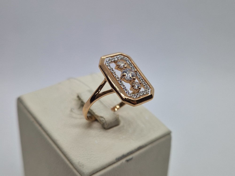 КОЛЬЦО С КАМНЯМИ (Au 585)