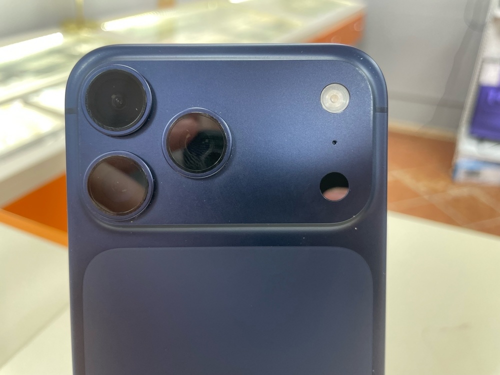 Смартфон Apple Iphone 17 Pro Max 256Gb eSim