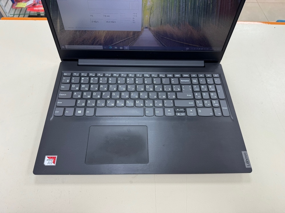 Ноутбук Lenovo 15 ast; A9-9425, Radeon R5 series, 4 Гб, 120 Гб, Нет
