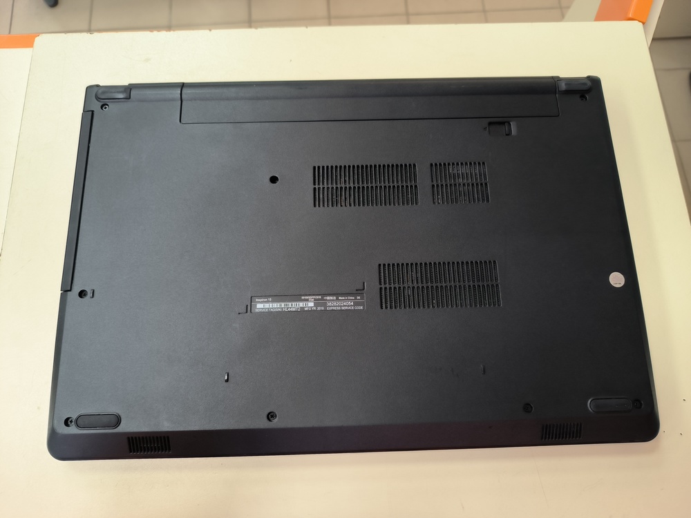 Ноутбук DELL; A9-9425, AMD Radeon (TM) Graphics, 4 Гб, Нет, 500 Гб