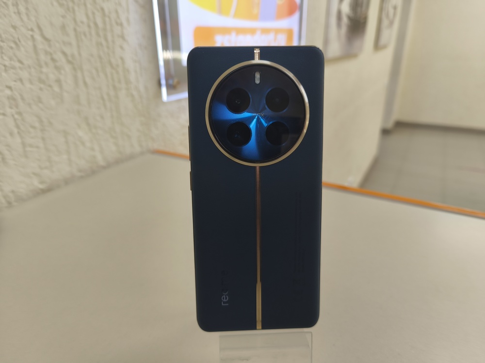 Смартфон Realme 12 Pro+ 8/256
