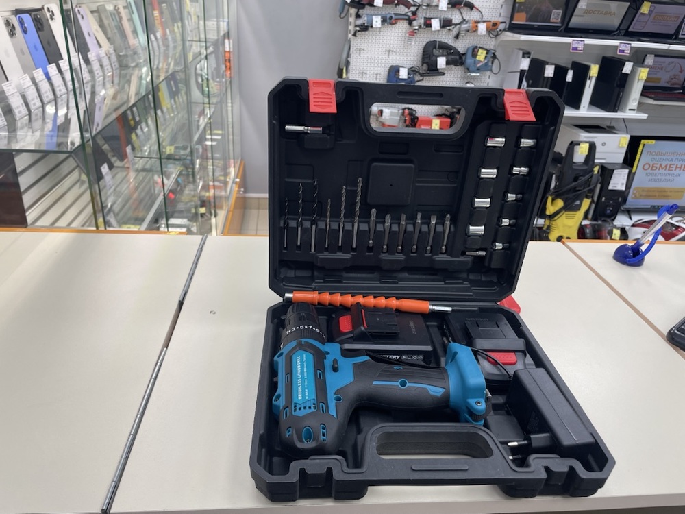 Шуруповерт Makita 48V