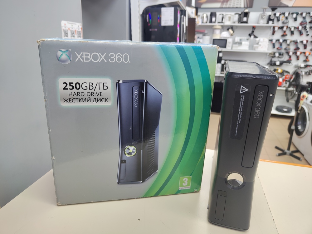 Игровая приставка Xbox 360 S