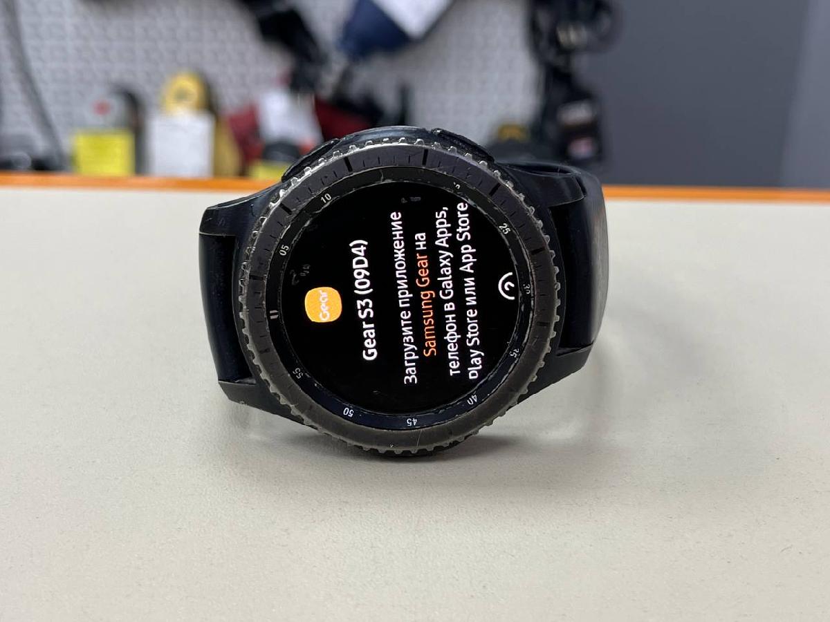Смарт-часы Samsung Gear S3 Frointer